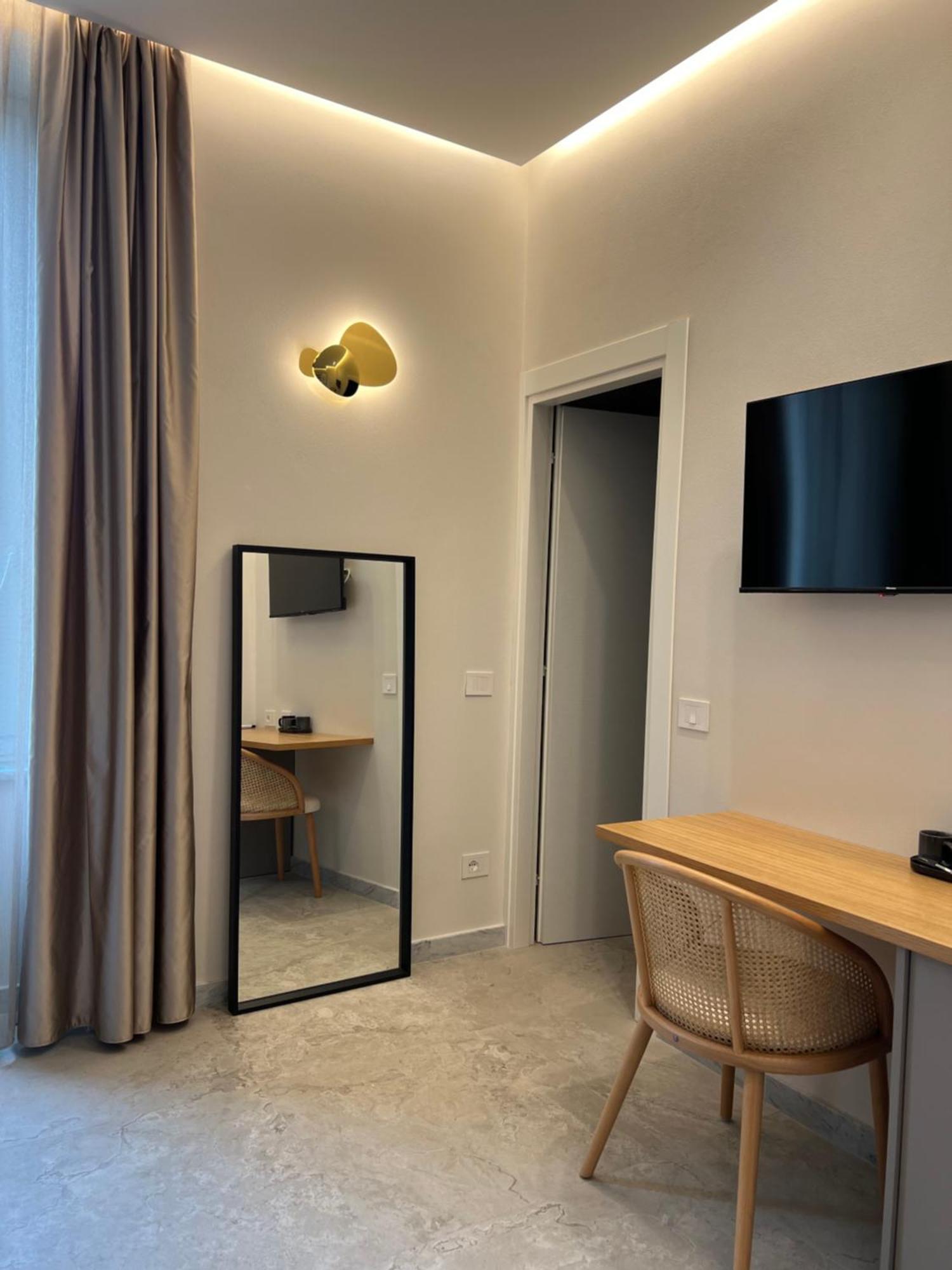 Elegant Rooms La Spezia Exterior photo