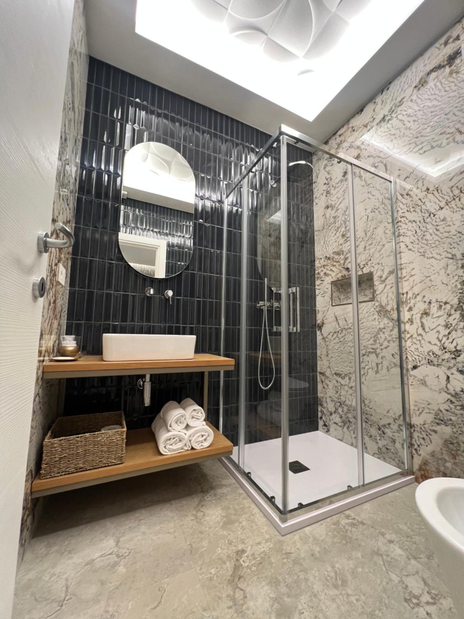 Elegant Rooms La Spezia Exterior photo